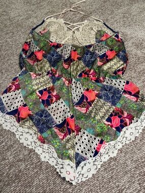 Victoria’s Secret L/G Patchwork Lace Sleep Romper Loungewear Colorful Print